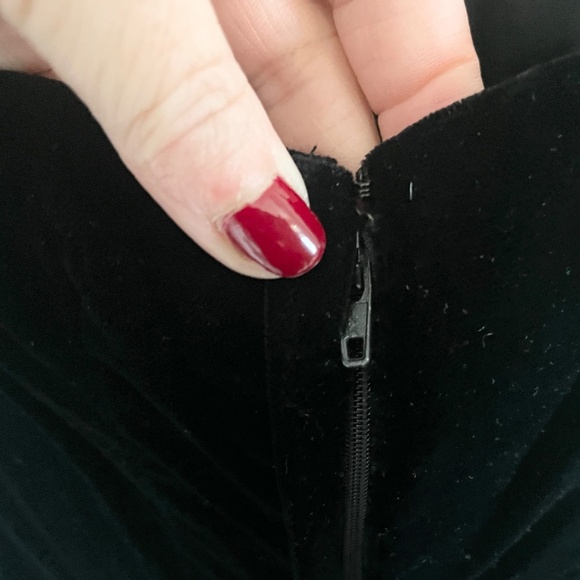 Vintage 80s Gown Strapless dress Black Velvet Velour Dark red iridescent skirt S - Picture 9 of 13